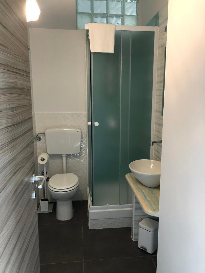 Beb Oasi Marina Bed and Breakfast Campofelice Di Roccella Exteriör bild