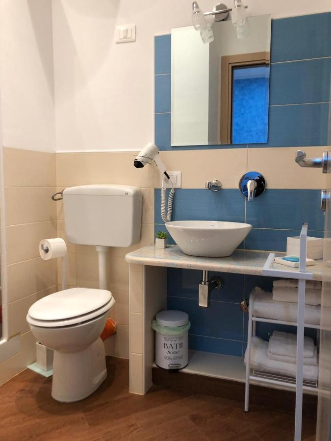 Beb Oasi Marina Bed and Breakfast Campofelice Di Roccella Exteriör bild