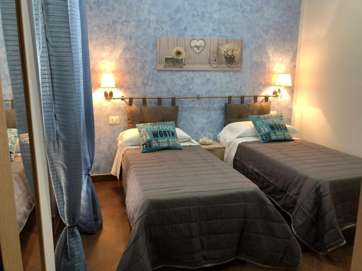 Beb Oasi Marina Bed and Breakfast Campofelice Di Roccella Exteriör bild